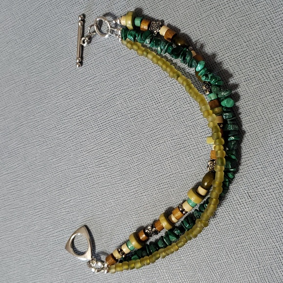 New Beautiful Geniune Malachite Toggle Bracelet - Picture 1 of 5